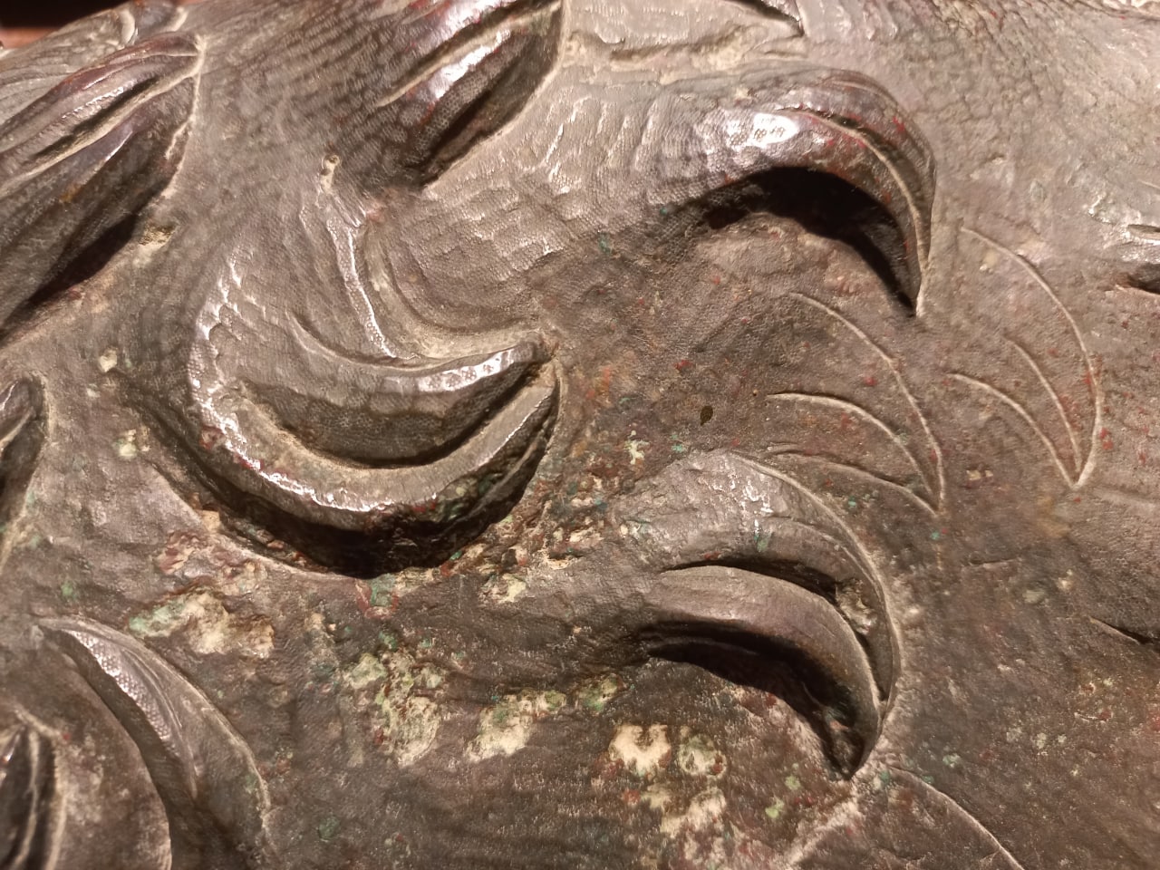 Fig. 3 - La"Lupa di Fiesole", particolare del pelo