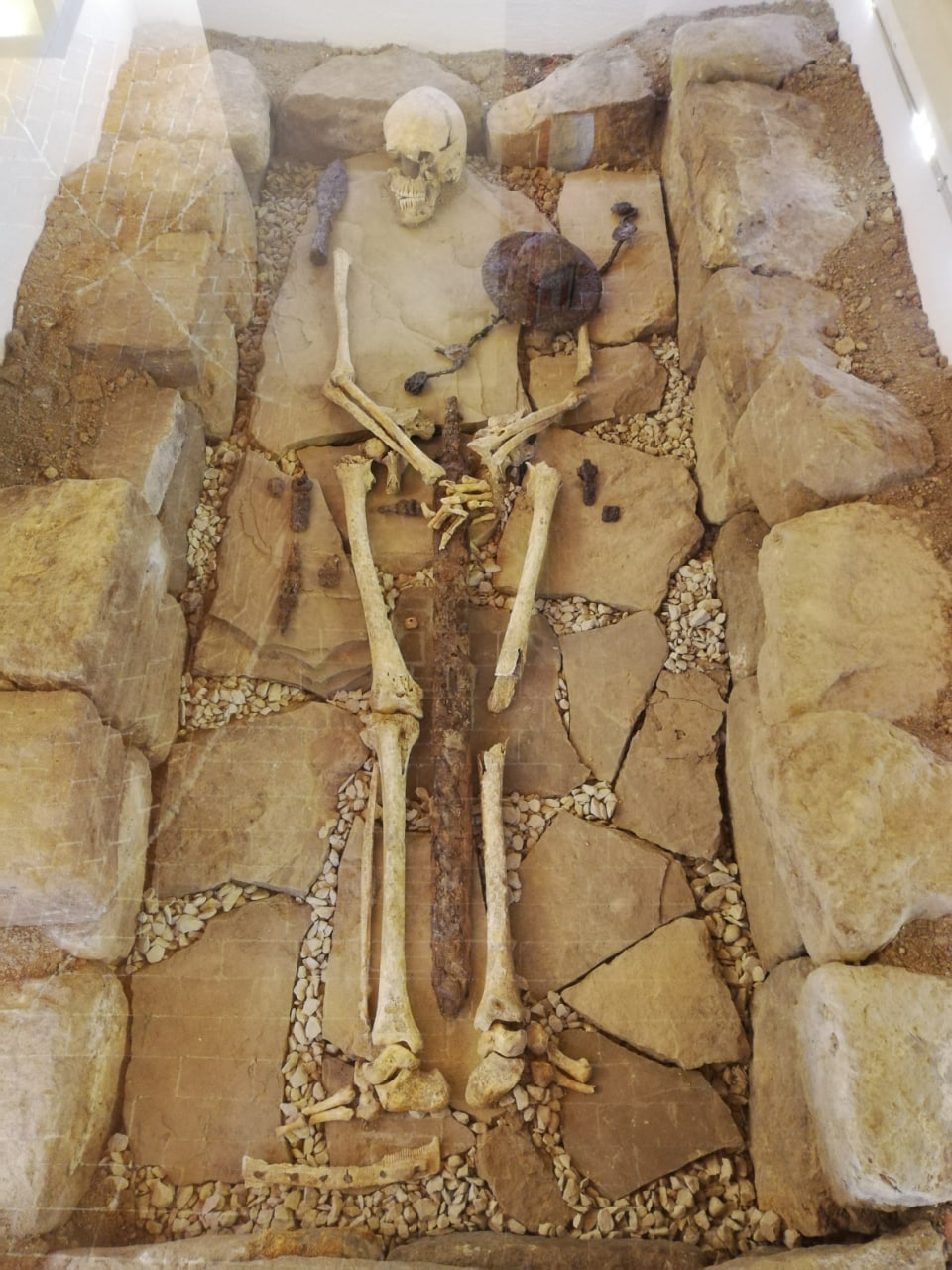 Fig. 5 Sepoltura di guerriero longobardo