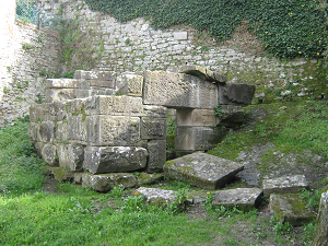 Etruscan tombs - Via del Bargellino